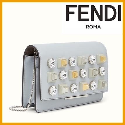 ★2017新作★FENDI フェンディスーパーコピー●スタッズ●チェーン付 8M0346SF9F07ML